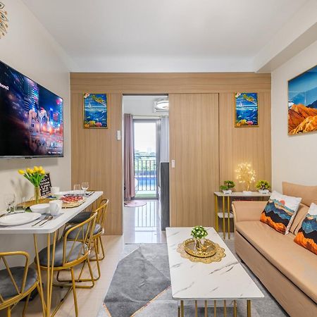 2 Side-By-Side P00L Front Condos, 6 Beds, 2 Cr, 2 Kitchen For 10 Guests At Moa Manila Exterior foto